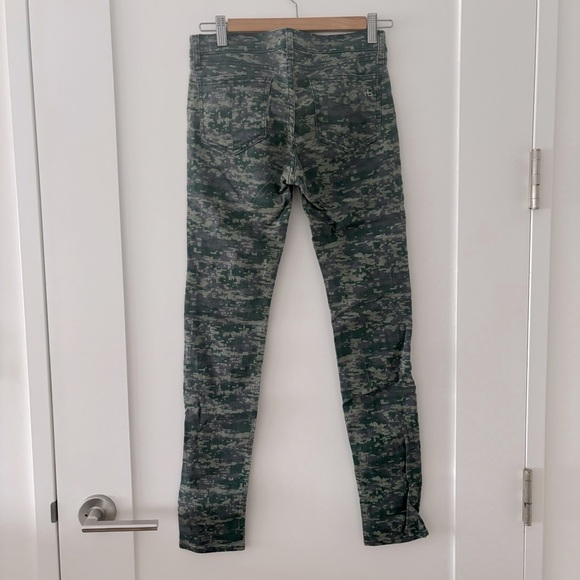 Rag and Bone Printed Camo Jeans Size 26 - Picture 3 of 4